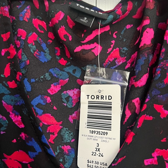 NWT Torrid Tie Front Chiffon Blouse - Picture 2 of 4